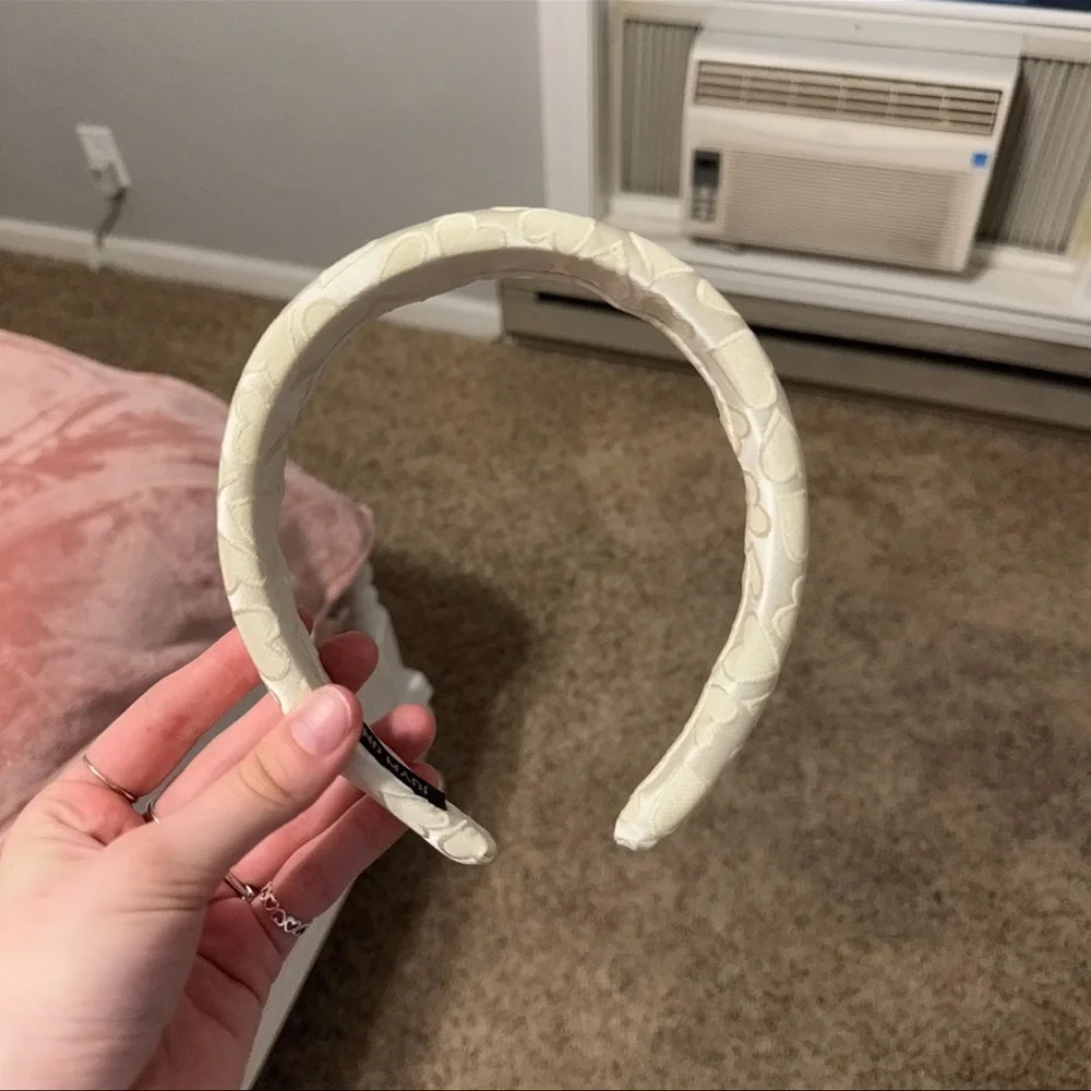 Elegant Cream Handmade Headband